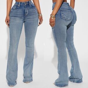 NEW Fashion Nova Denim Jeans Womens size 5